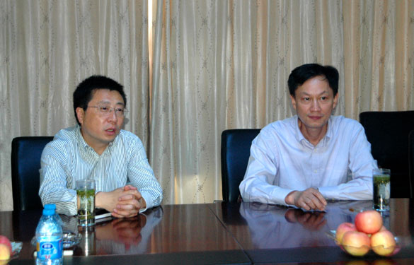溧阳市地税局局长戚浩东一行来聚鑫汇集团调研