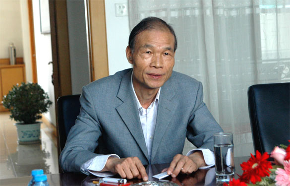 江苏省电力公司副总经理孟庆强一行来聚鑫汇集团视察