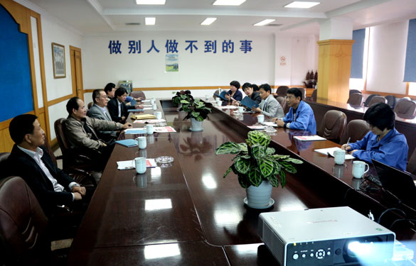 江苏省优质产品生产示范区考核组来聚鑫汇集团考察