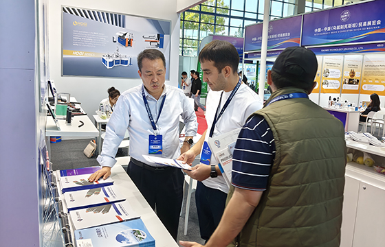 1792119784155072WWs6.jpg